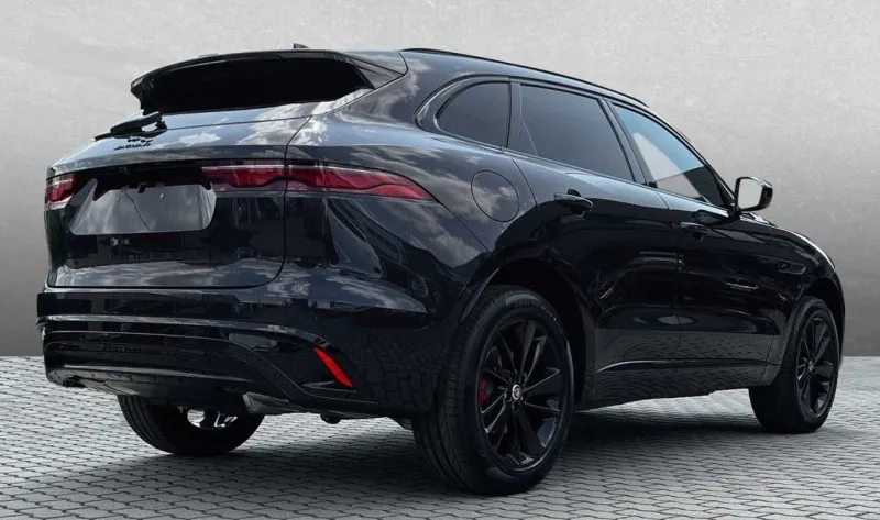 Jaguar F-PACE P250 AWD R-Dynamic SE =NEW= Black Pack Гаранция Image 2